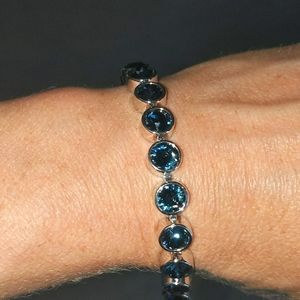 Blue Crystal Touchstone Bracelet
